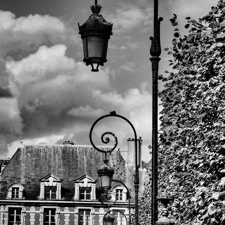 Boutique De La Place Des Vosges 호텔 파리