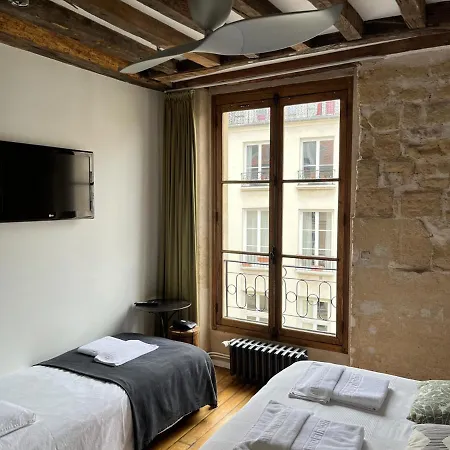 호텔 Boutique De La Place Des Vosges 3*