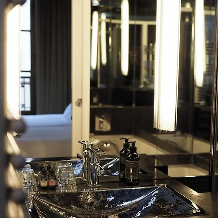 Boutique De La Place Des Vosges Hotel
