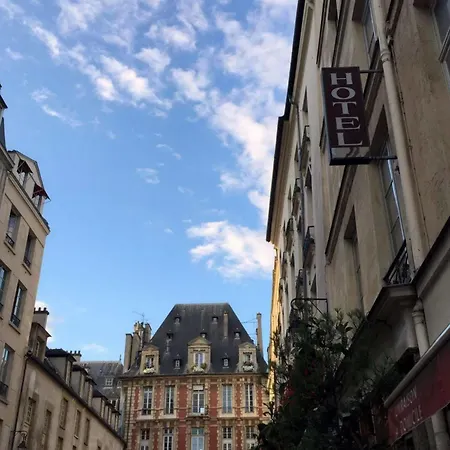 Boutique De La Place Des Vosges Hotel 3*
