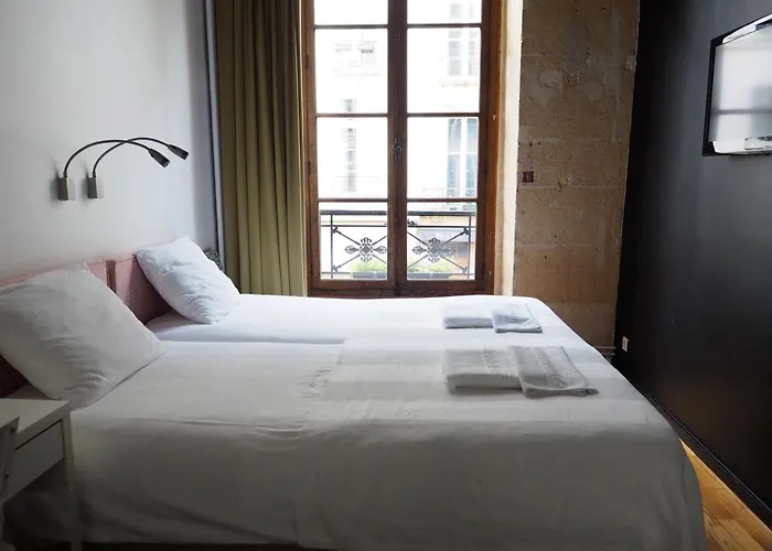 Boutique De La Place Des Vosges Hotel Paris